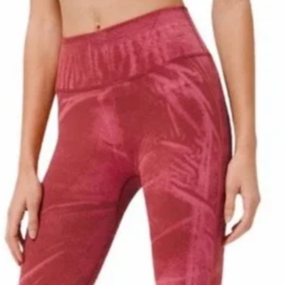 Lululemon Free Ebb To Street Tight *Wash Leggings